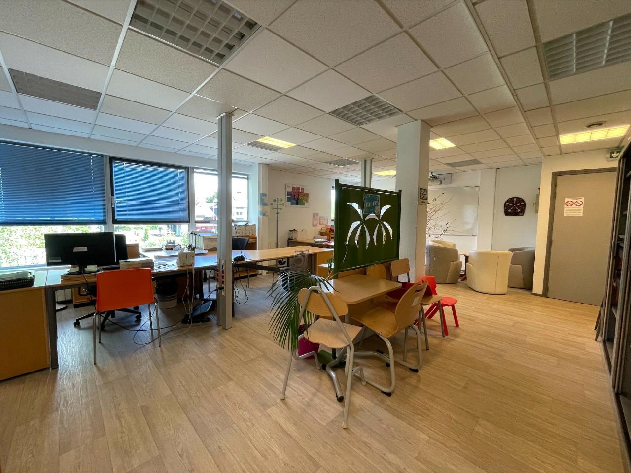 Bureau Cesson-Sévigné 979m² Location bureau Cesson-Sévigné Ille-et-Vilaine OLBUR2206988 12